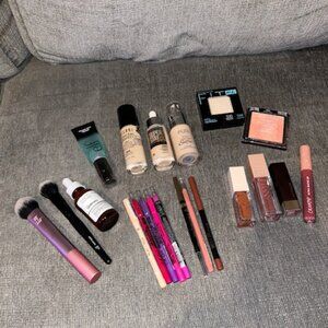 Drugstore Makeup Bundle 22 pcs
